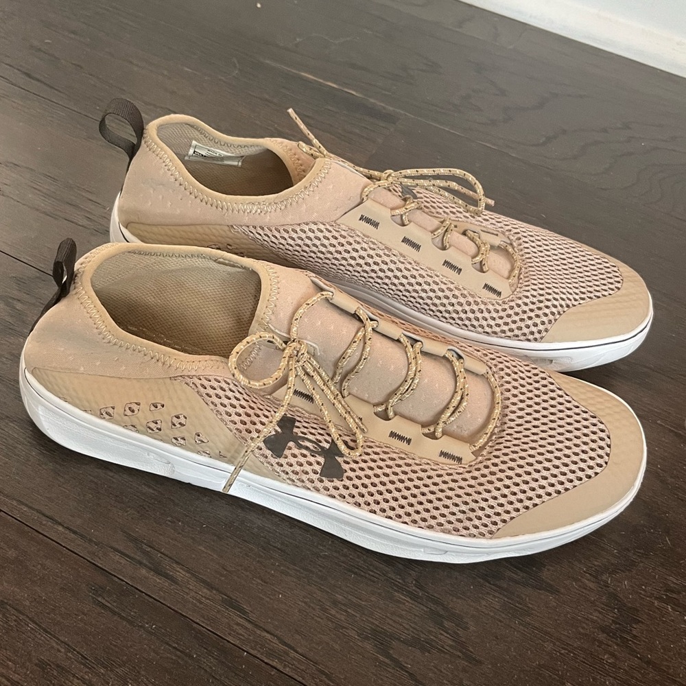 EUC Under Armour Men’s Water Shoes